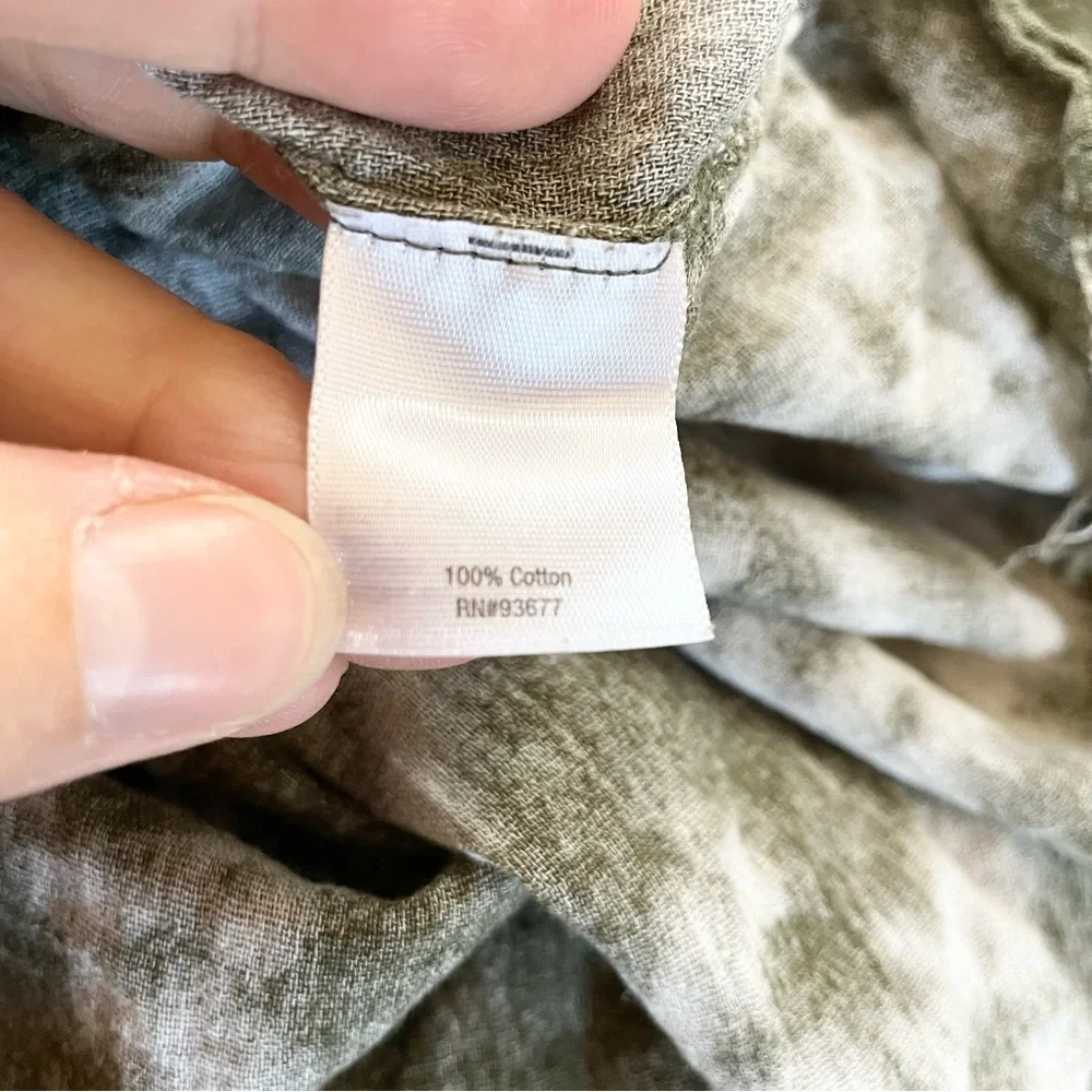 Ana Tie Dye Stone Wash Army Green White Ruffle V‎ Neck Top Size XL Blouse - Picture 9 of 10